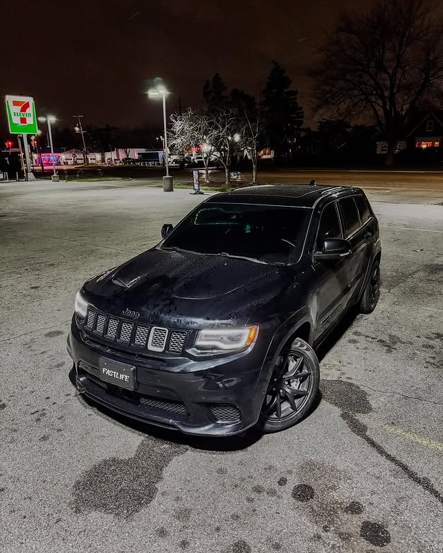 Trackhawk